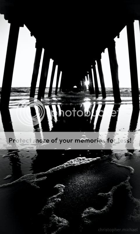 IMAGE: http://i716.photobucket.com/albums/ww165/C-M-M-8/Photography/christoper_michael-1391.jpg